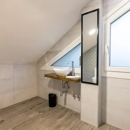 O Lar De Pereiras メアニョ