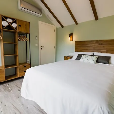 O Lar De Pereiras ホテル メアニョ