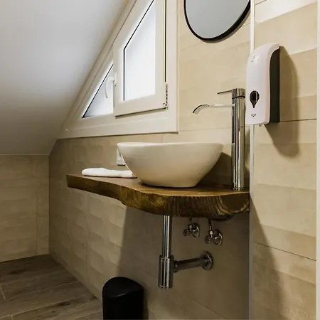 O Lar De Pereiras Hotel Meaño