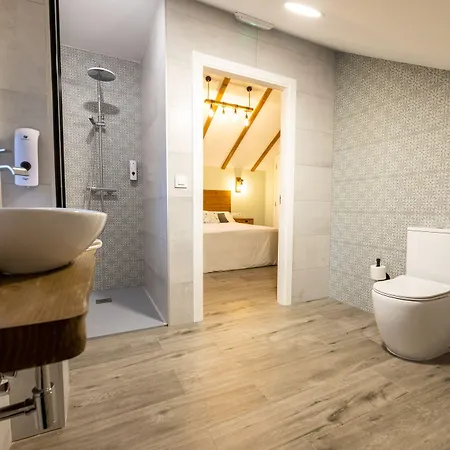 ホテル O Lar De Pereiras 3*