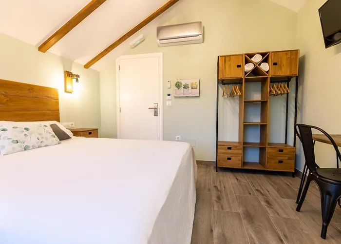 O Lar De Pereiras מלון