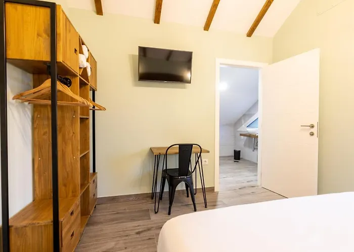 O Lar De Pereiras 3*